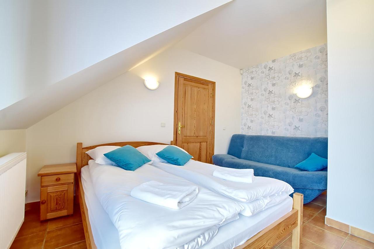 Hotel Bialy Labedz